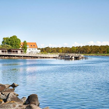 Lotsvillans Hostel Höllviken Buitenkant foto